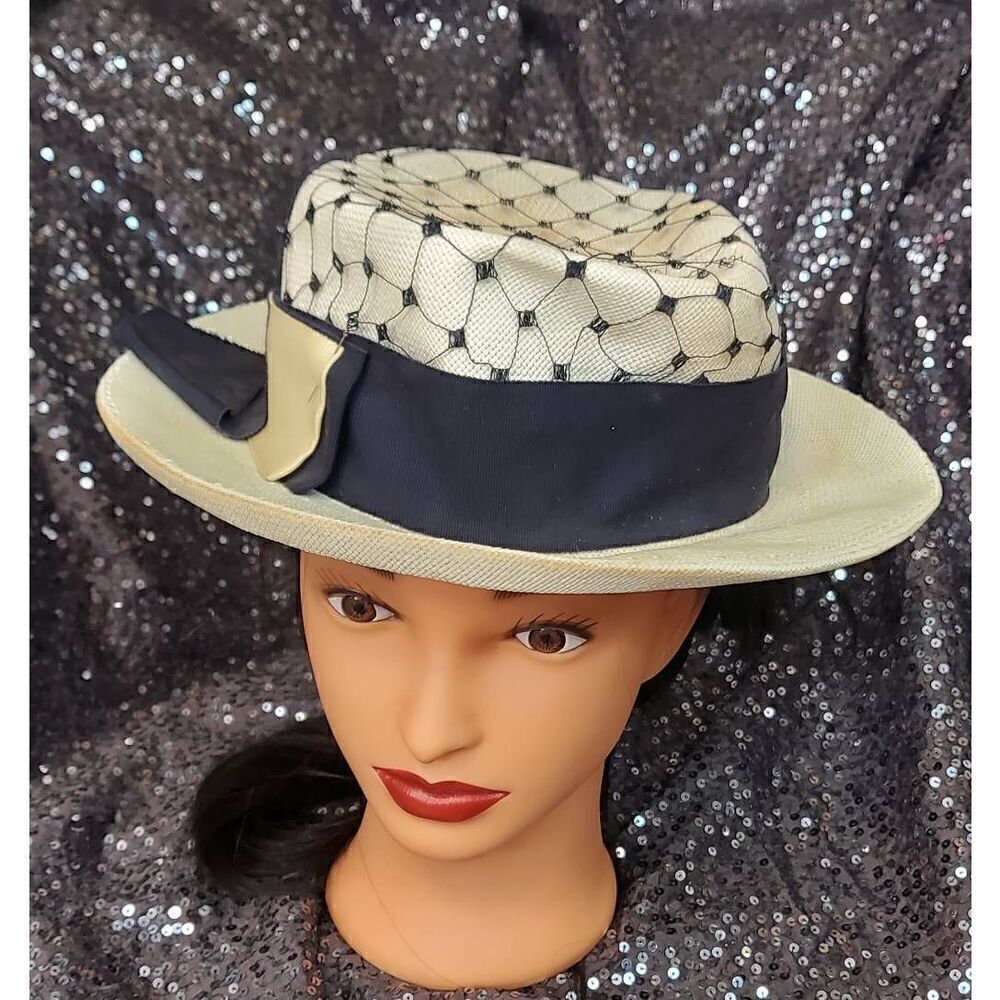 Vintage hat 